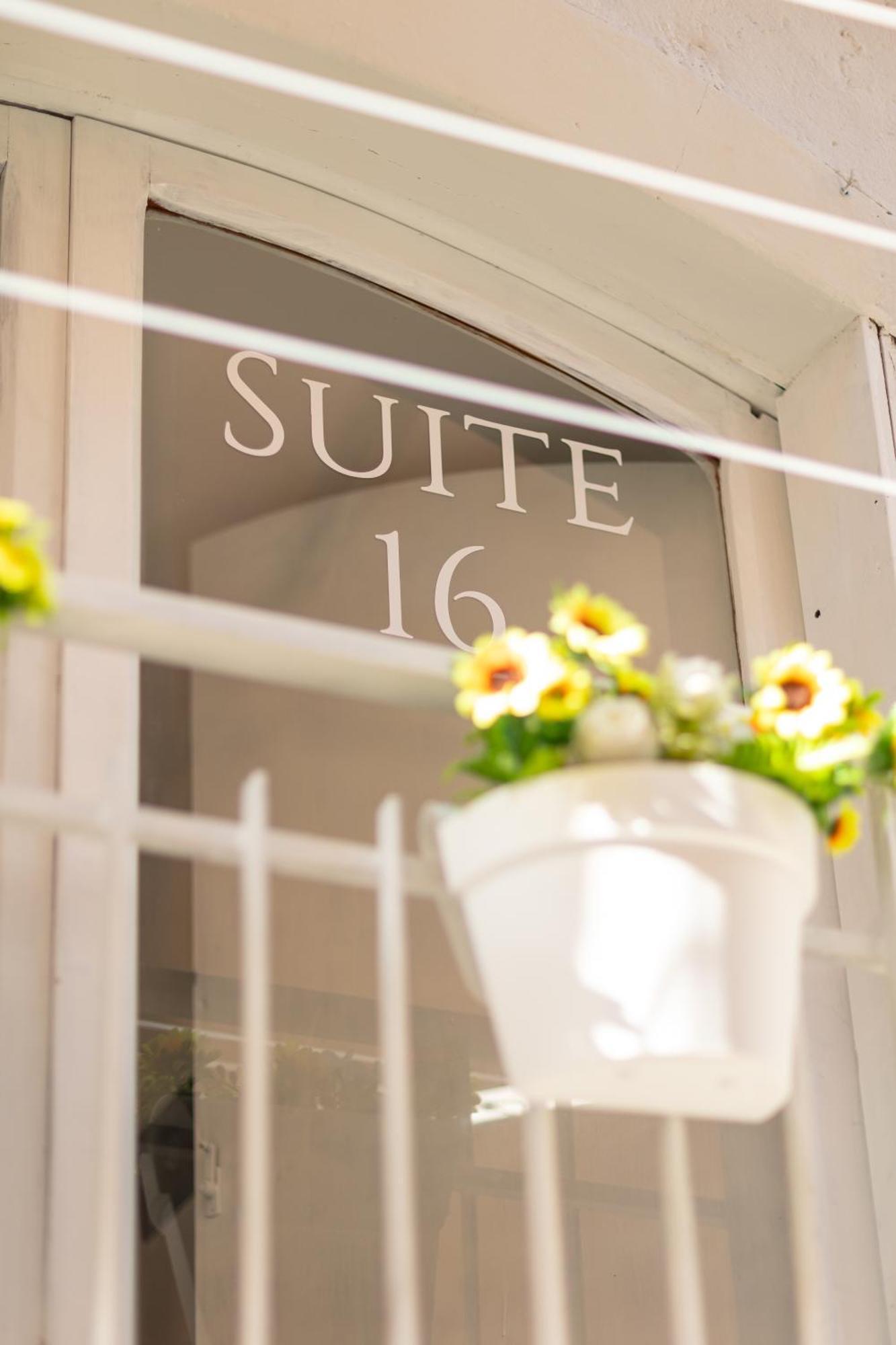 Suite16 & Spa Барлетта Екстер'єр фото